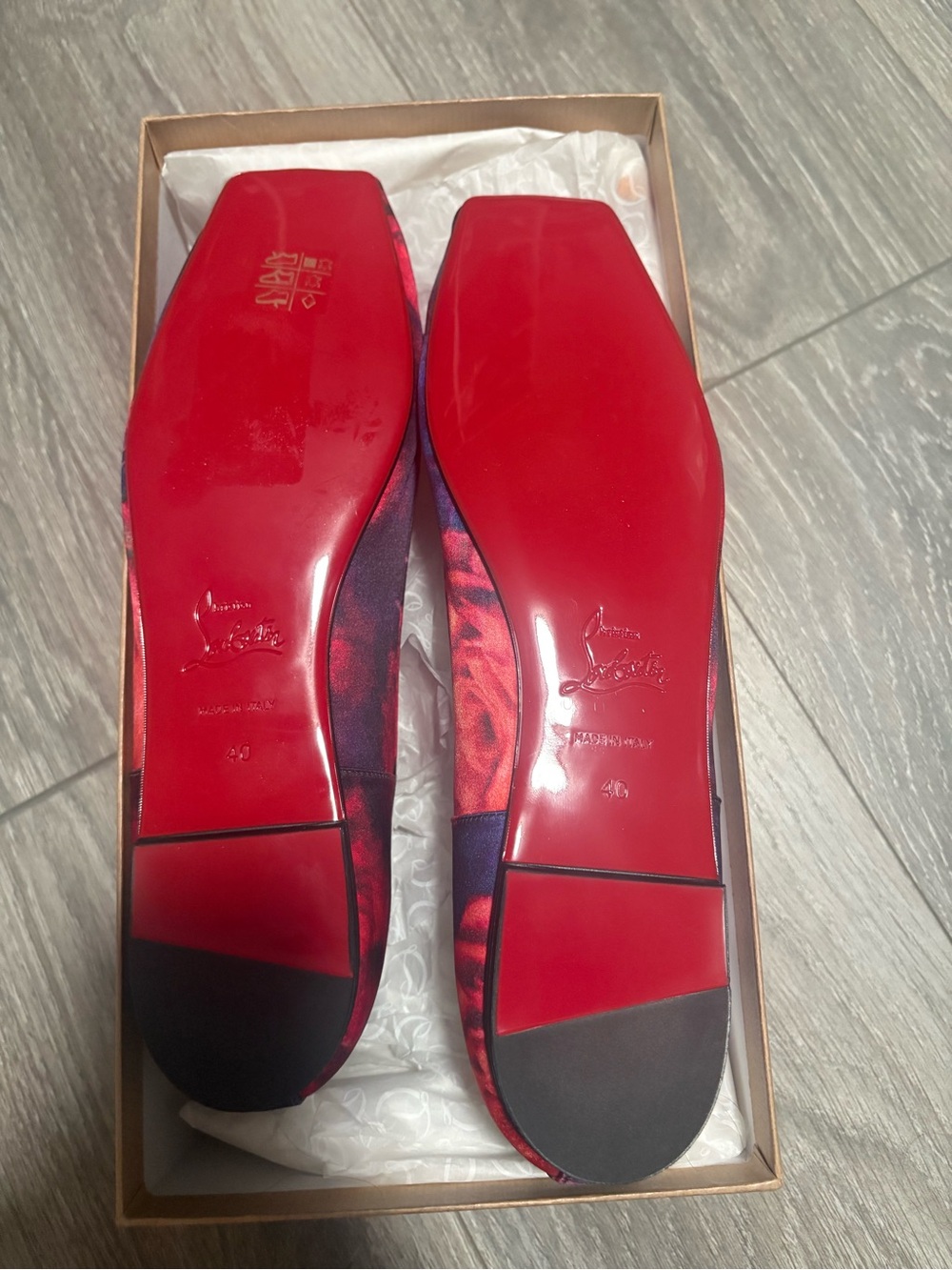 Brand new Christian Louboutin
Mamadrague floral satin ballet flats - Picture 7 of 7